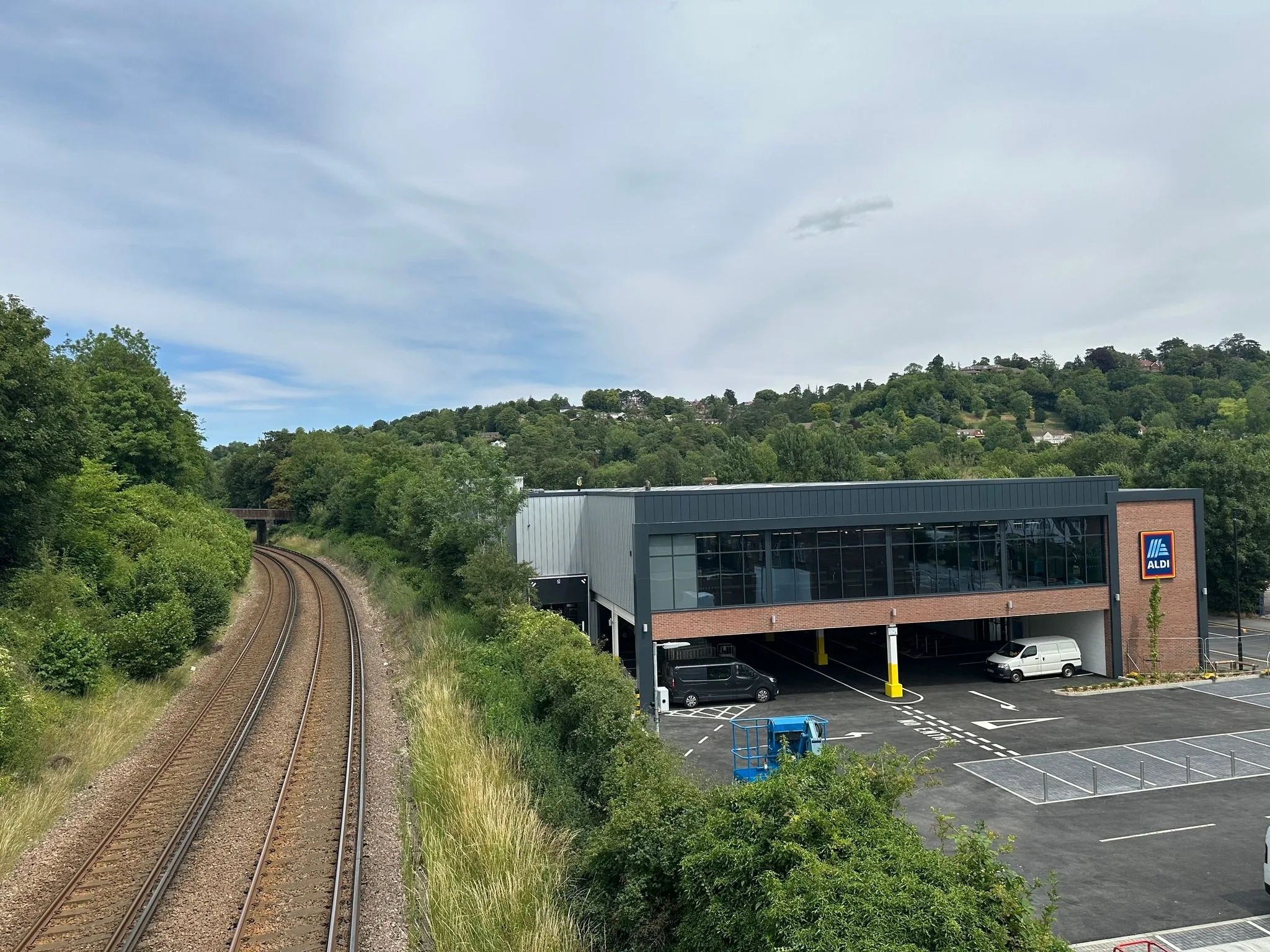 Aldi Caterham next to train track 